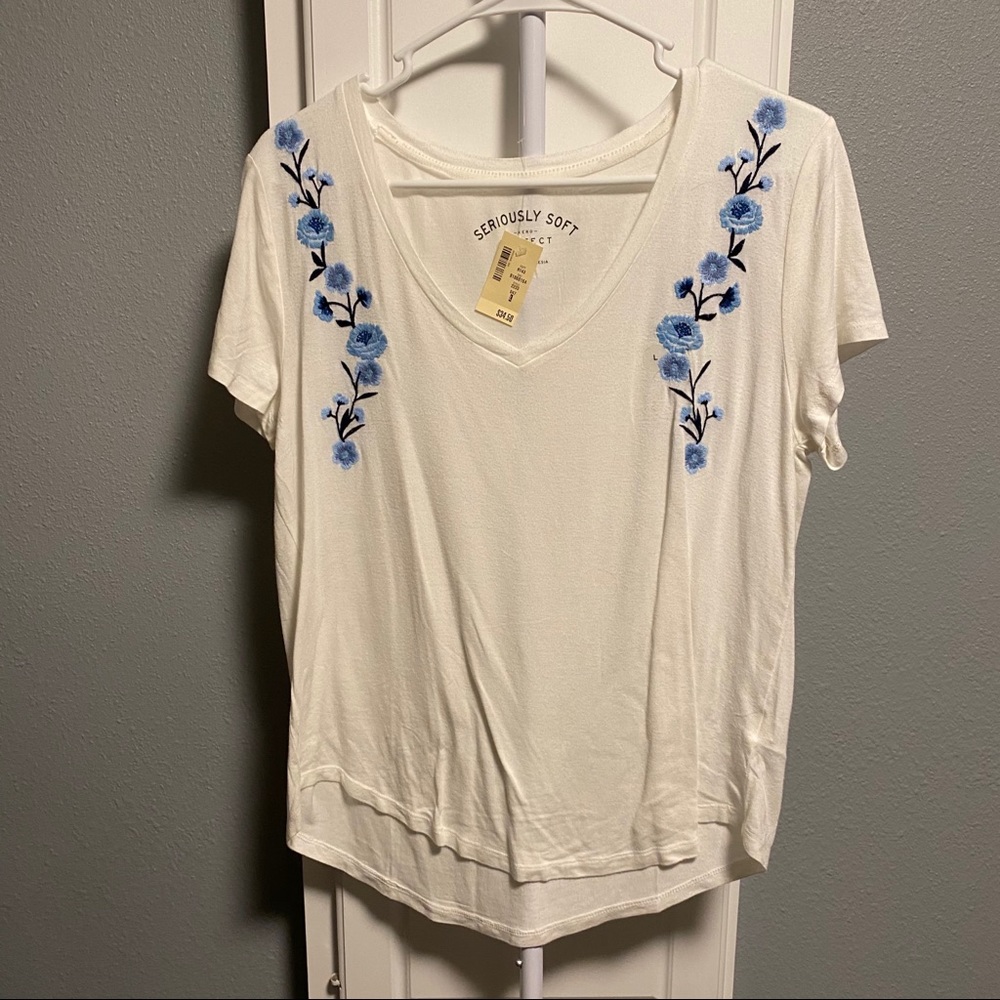 Aeropostale Tee L